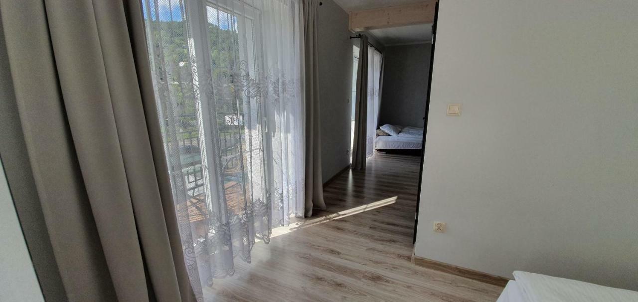 Apartamenty Pod Czyrna Szczyrk Buitenkant foto